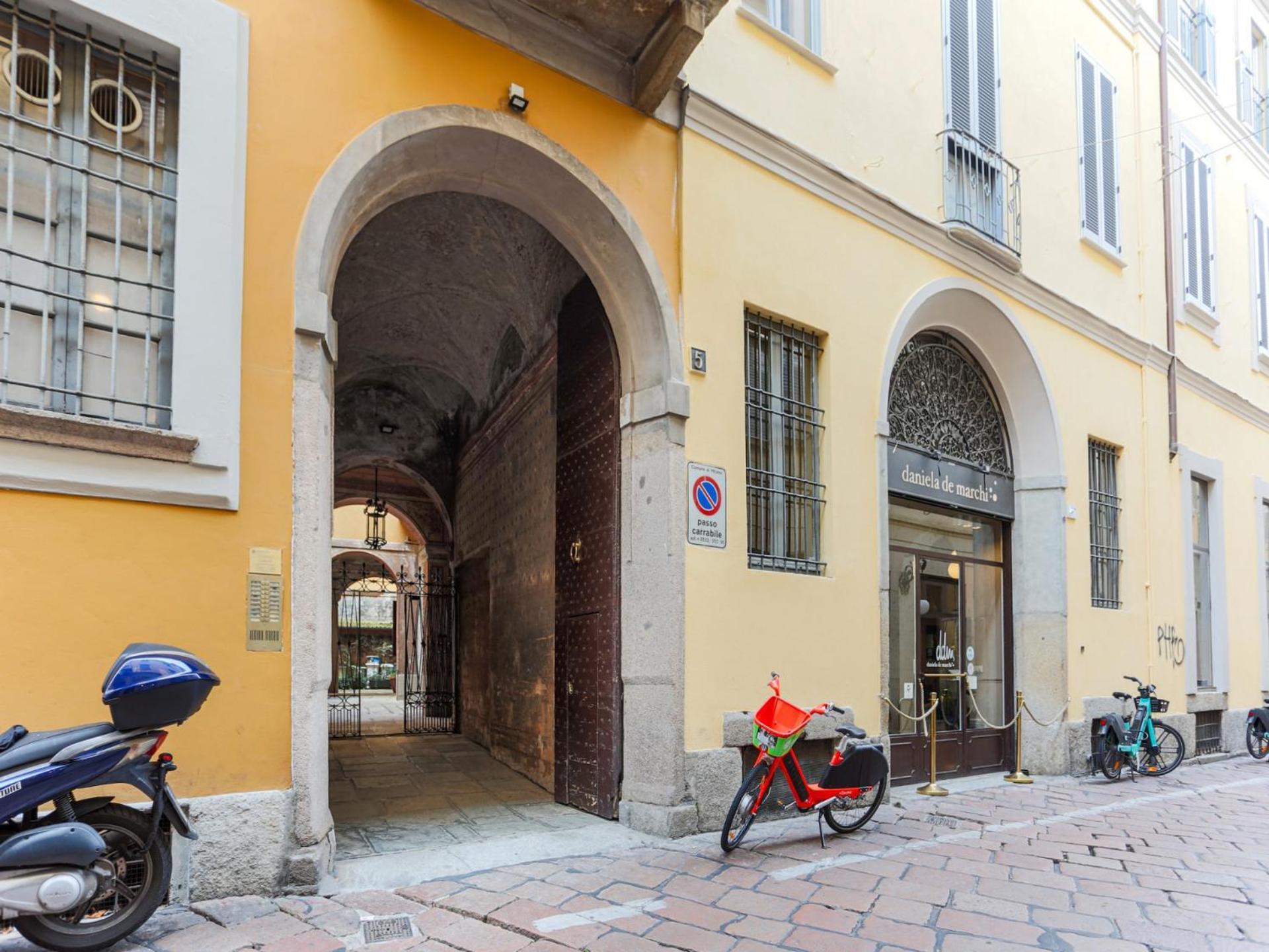 Tetodonpa - Suite Near Duomo Milán Exterior foto